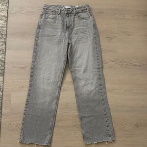 Zara High Rise Z1975 Straight Leg Gray Jeans Ankle; size 4 / 26
